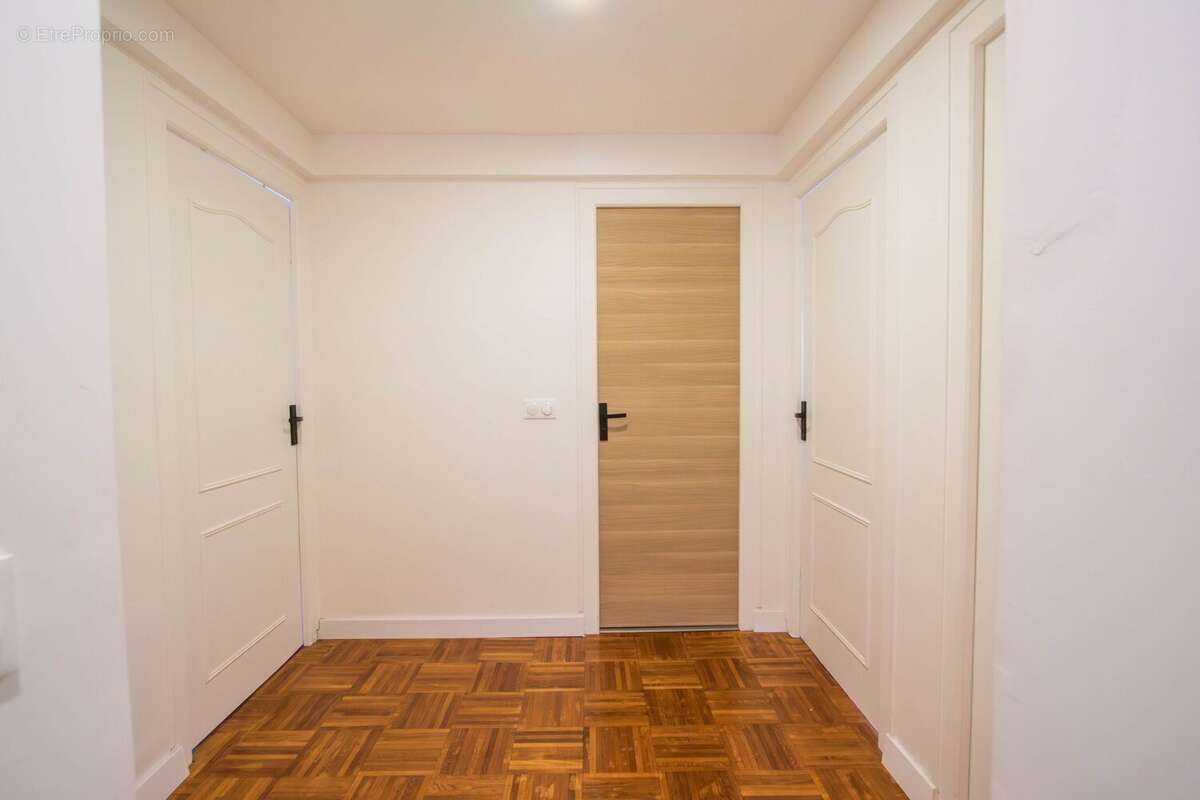Appartement 96 m² à Angers  - photo 5