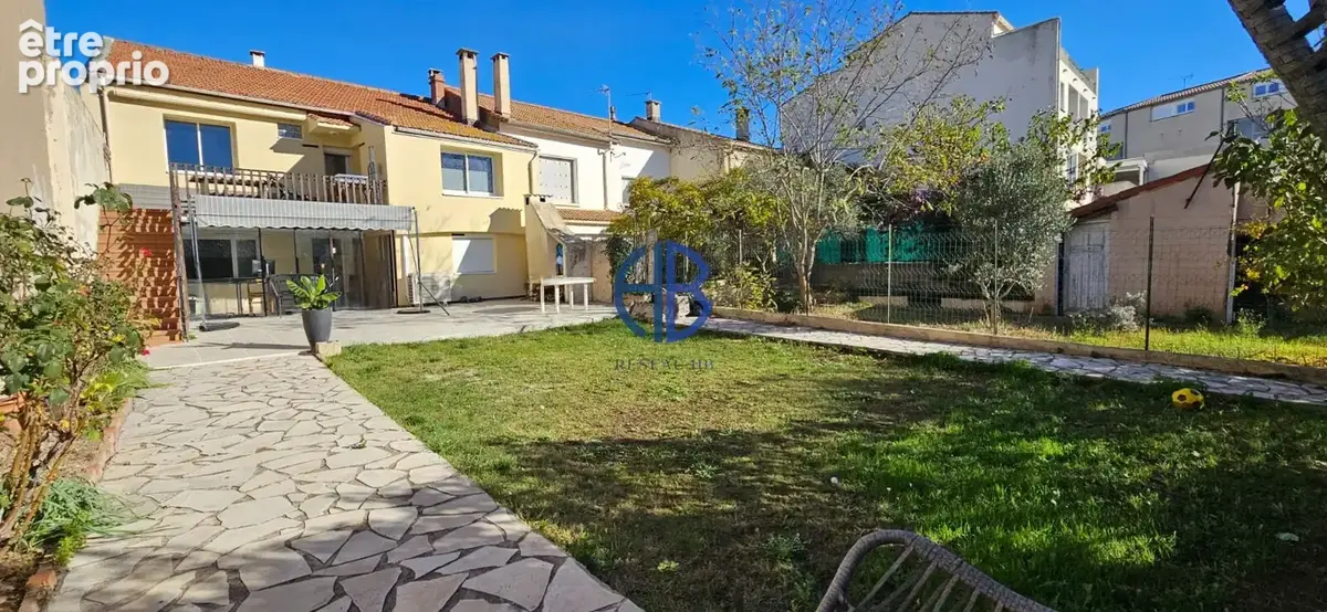 Quartier Mairie - Maison T6 entièrement rénovée avec jardin et garage - photo 2