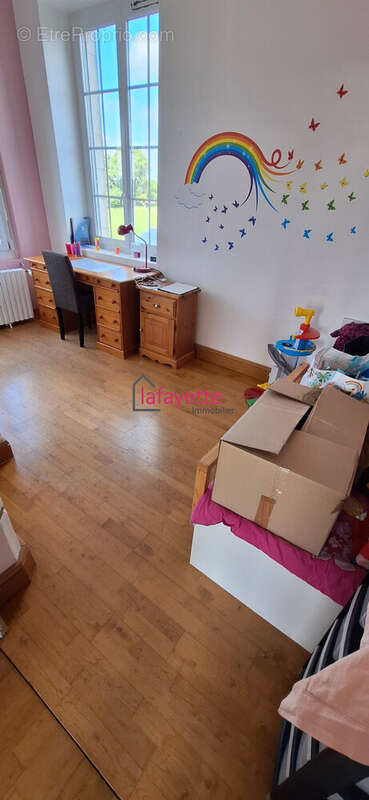 Maison à SAINT-JEAN-DE-LA-NEUVILLE