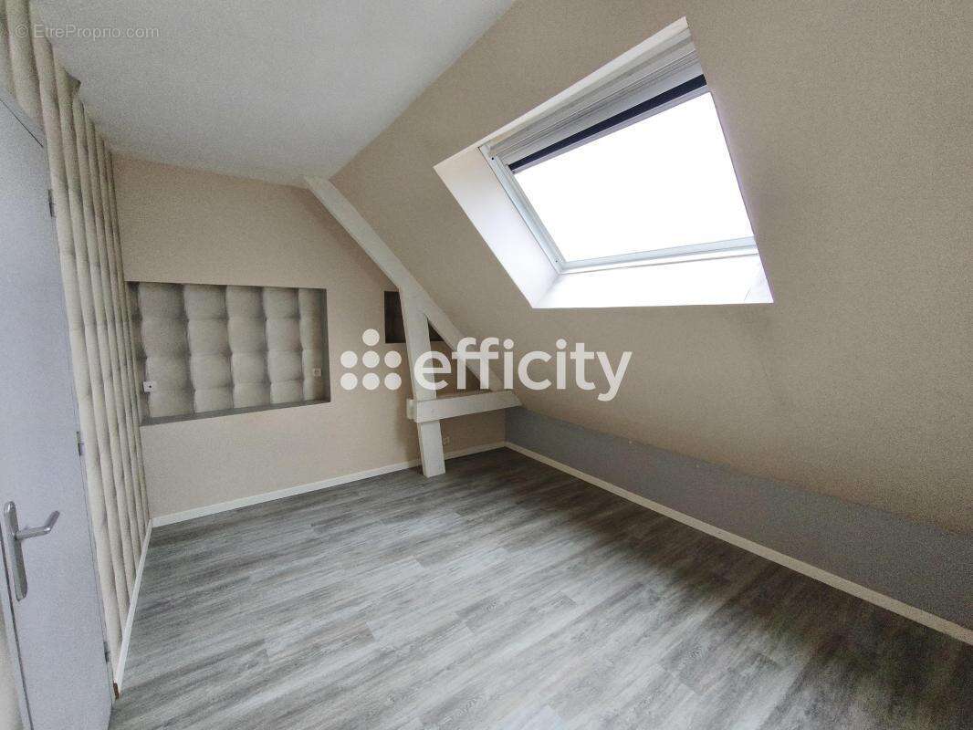 Maison 186 m² à Iffendic  - photo 22