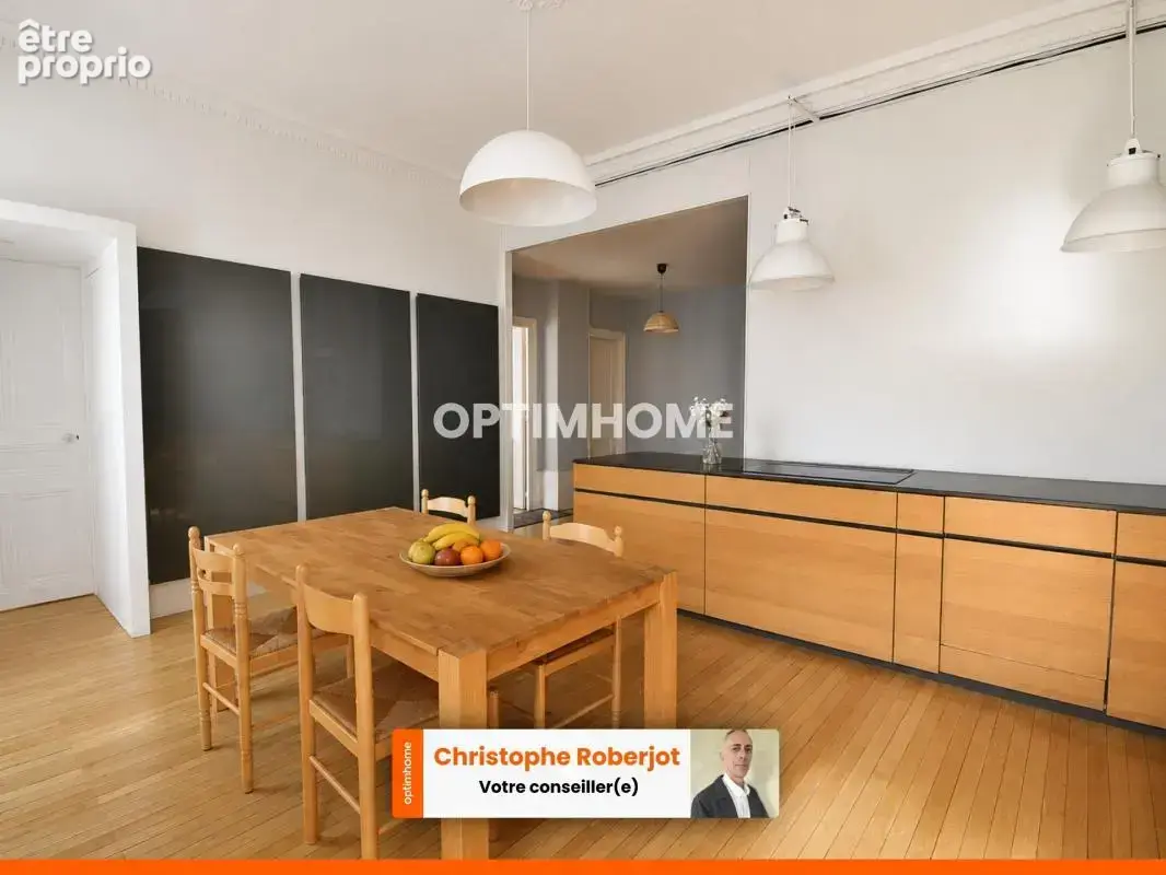 Lumineux appartement Haussmanien de 142m2 au centre-ville de Chalon sur Saône - photo 4
