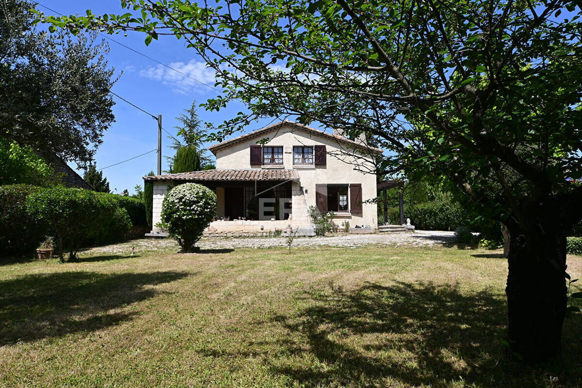 Maison à L'ISLE-SUR-LA-SORGUE