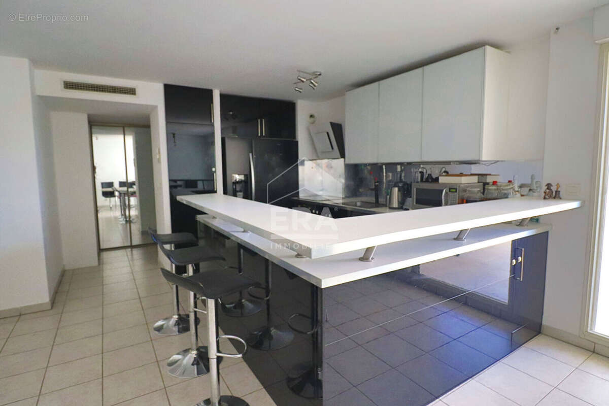 Appartement à MARSEILLE-10E