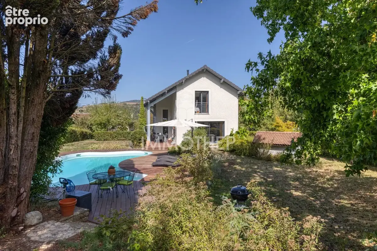 Maison à VAULNAVEYS-LE-HAUT
