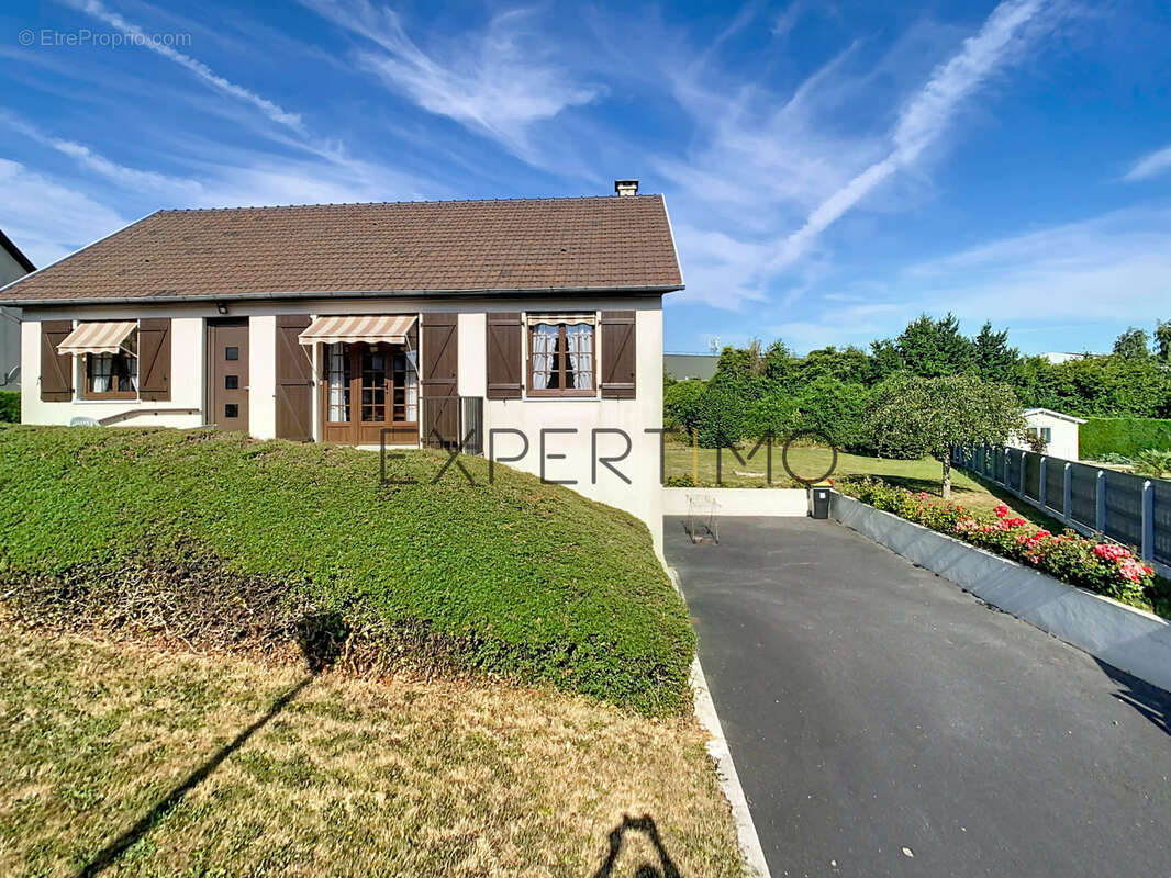 Maison à VILLERS-BOCAGE