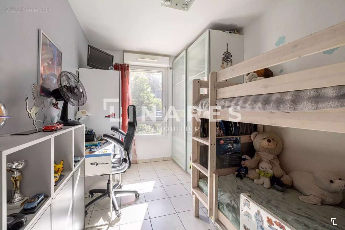 Appartement à MARSEILLE-11E