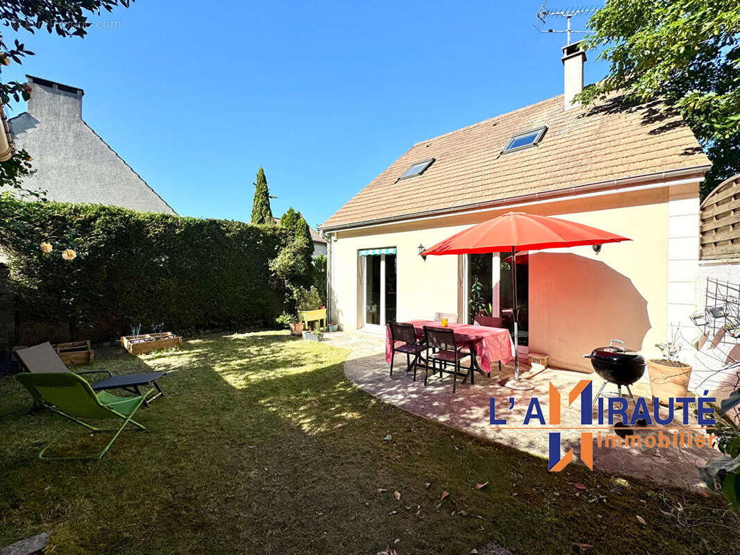 Maison à HOUILLES
