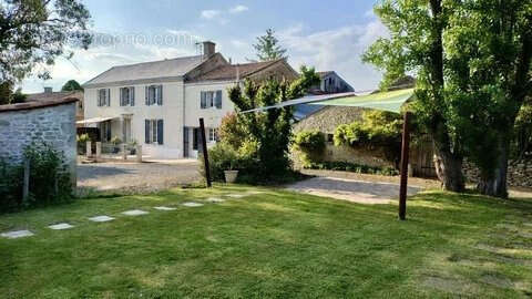 Maison à SAINT-POMPAIN