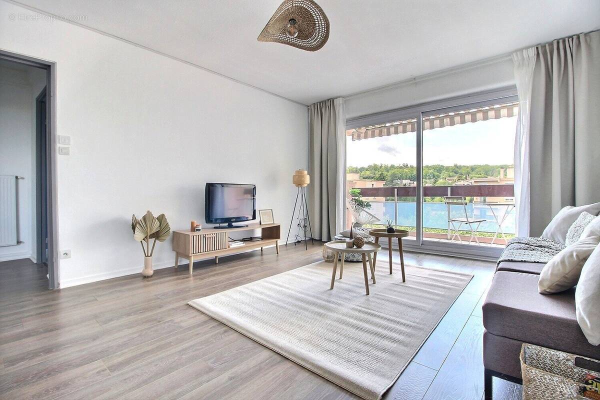 Appartement à RAMONVILLE-SAINT-AGNE