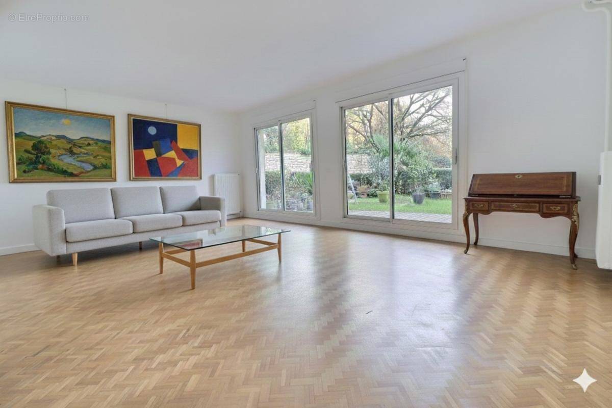 Appartement à SAINT-GERMAIN-EN-LAYE