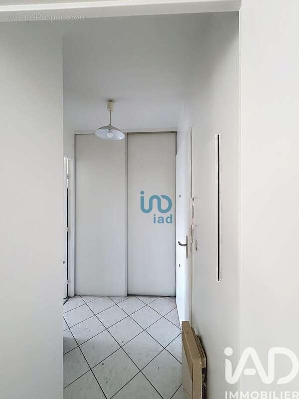 Photo 2 - Appartement à SURESNES