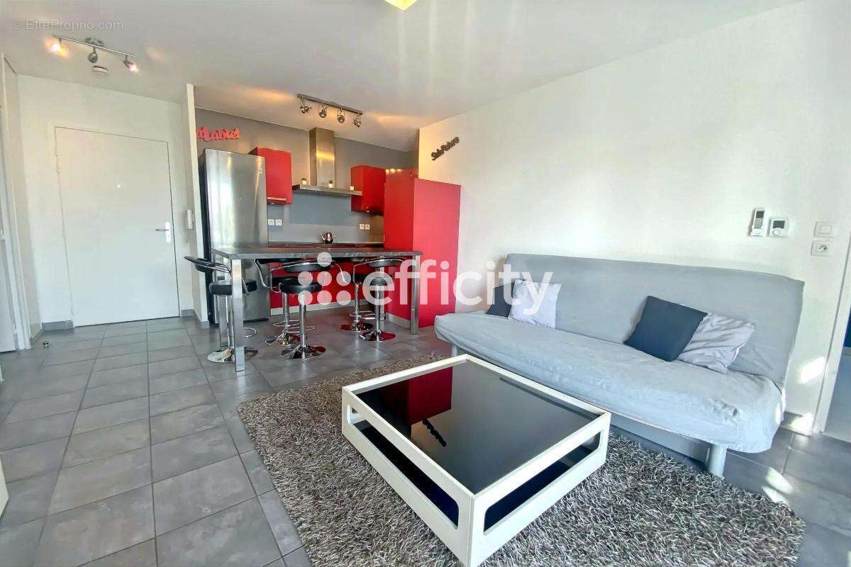 Appartement à SAINT-FONS