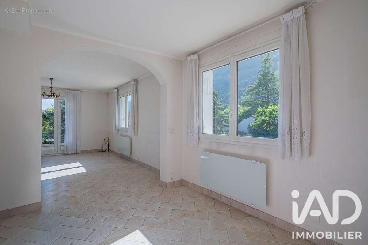 Photo 6 - Maison à VIF