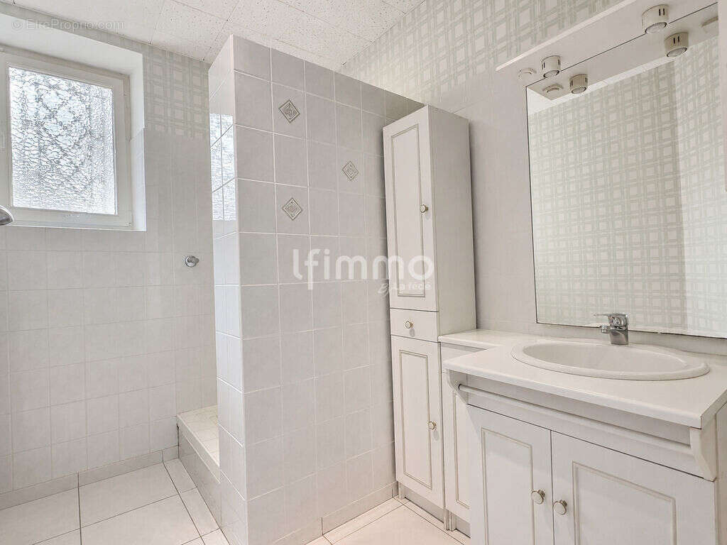 Maison 207 m2 avec logement indépendant en Rdc - photo 17