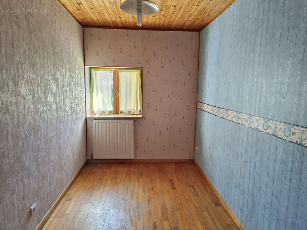 Maison à SAINT-MAURICE-L'EXIL