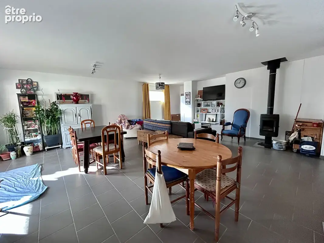 En EXCLUSIVITE !! Appartement 5 chambres, 27m2 de terrasse et 80m2 de cour interieur! - photo 10