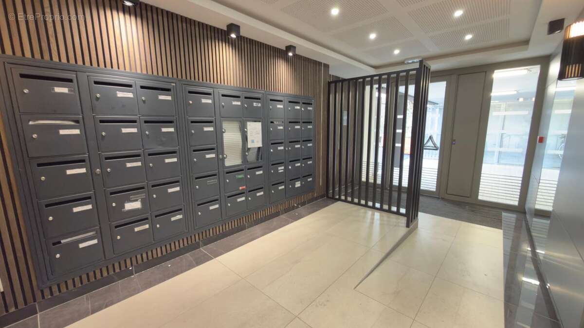 Appartement à NEUILLY-PLAISANCE