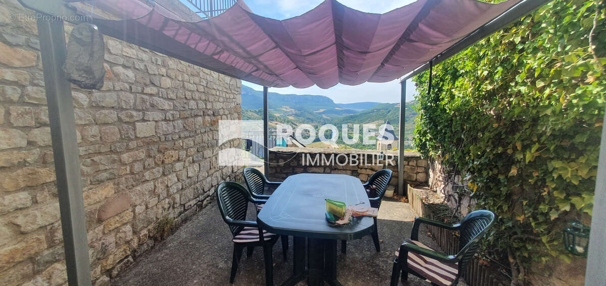 Maison à COMPEYRE