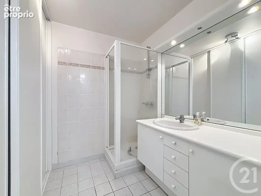 Appartement 3 pièces 64 m² à vendre à Rambouillet (78120) - photo 4