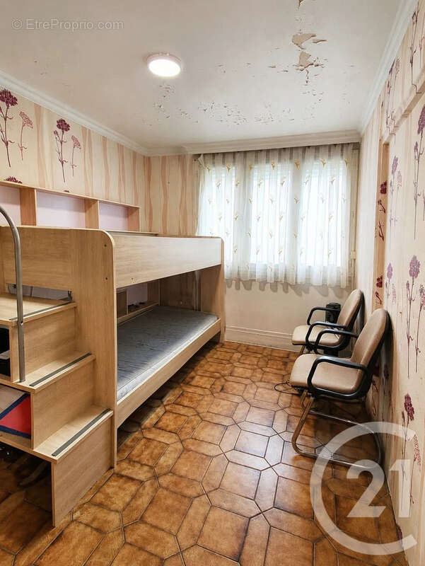 Appartement à BRON