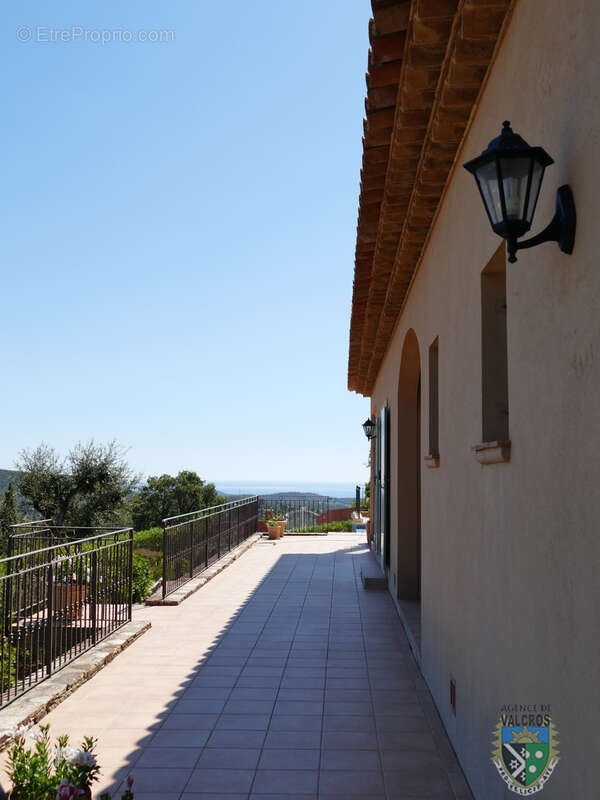 Maison à LA LONDE-LES-MAURES
