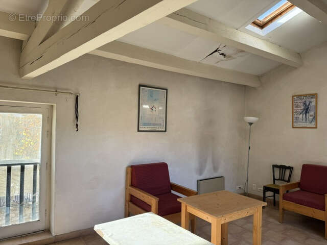 Maison à LA ROQUE-D'ANTHERON