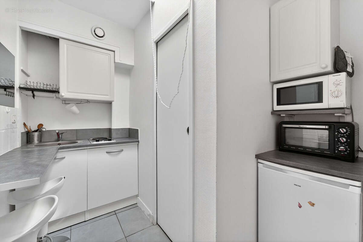 Appartement à PARIS-7E