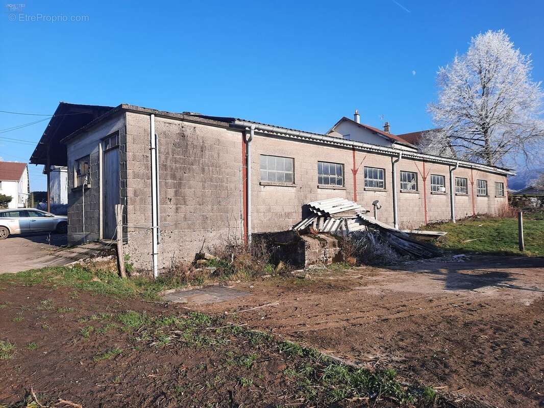 Maison à LA CHAPELLE-AUX-BOIS