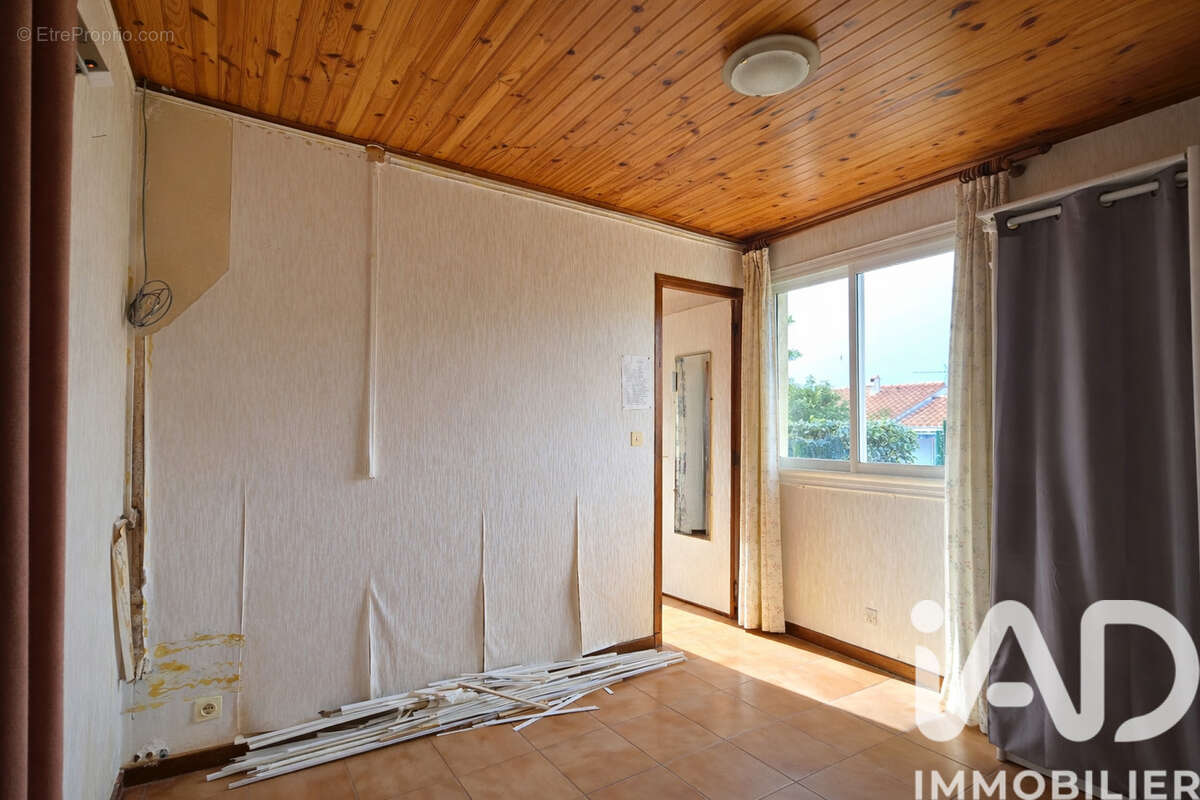 Photo 6 - Maison à SAINT-LAURENT-DE-LA-SALANQUE