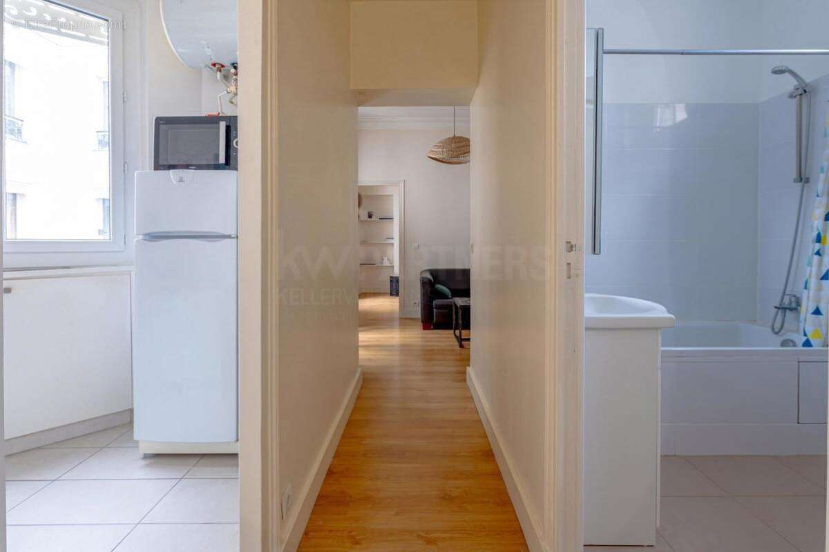 Appartement à PARIS-3E