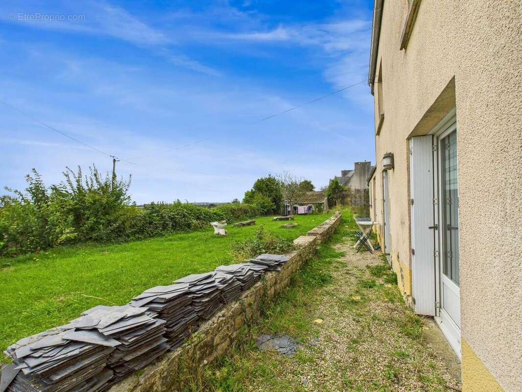 Photo 3 - Maison à PLOUGOULM