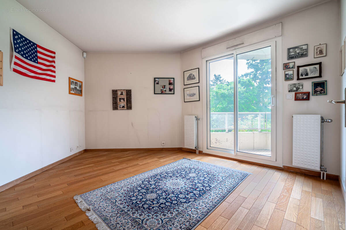 Appartement à TASSIN-LA-DEMI-LUNE