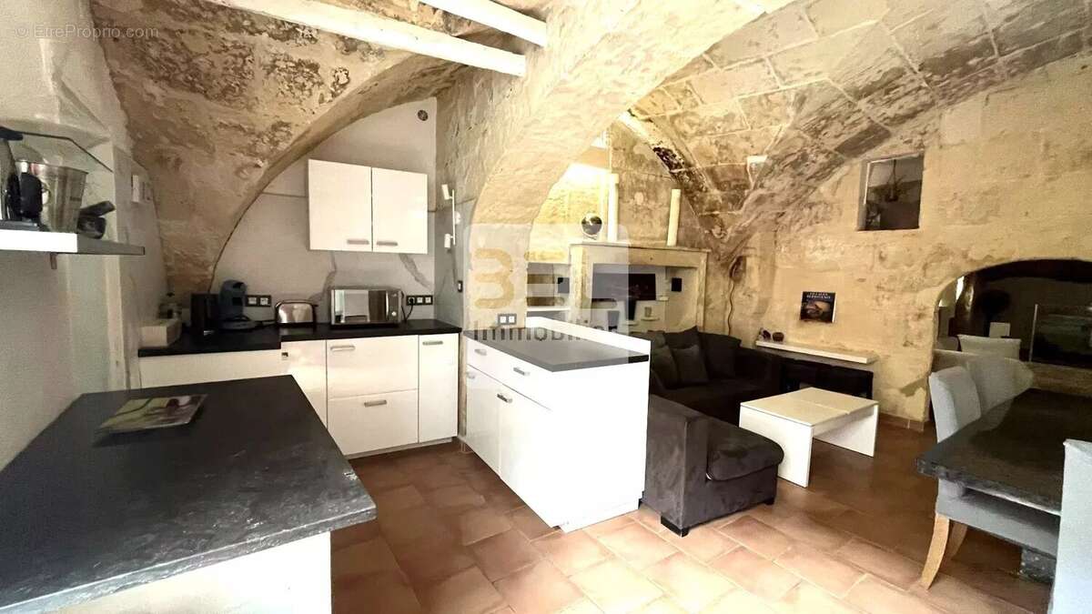 Maison à MAUSSANE-LES-ALPILLES