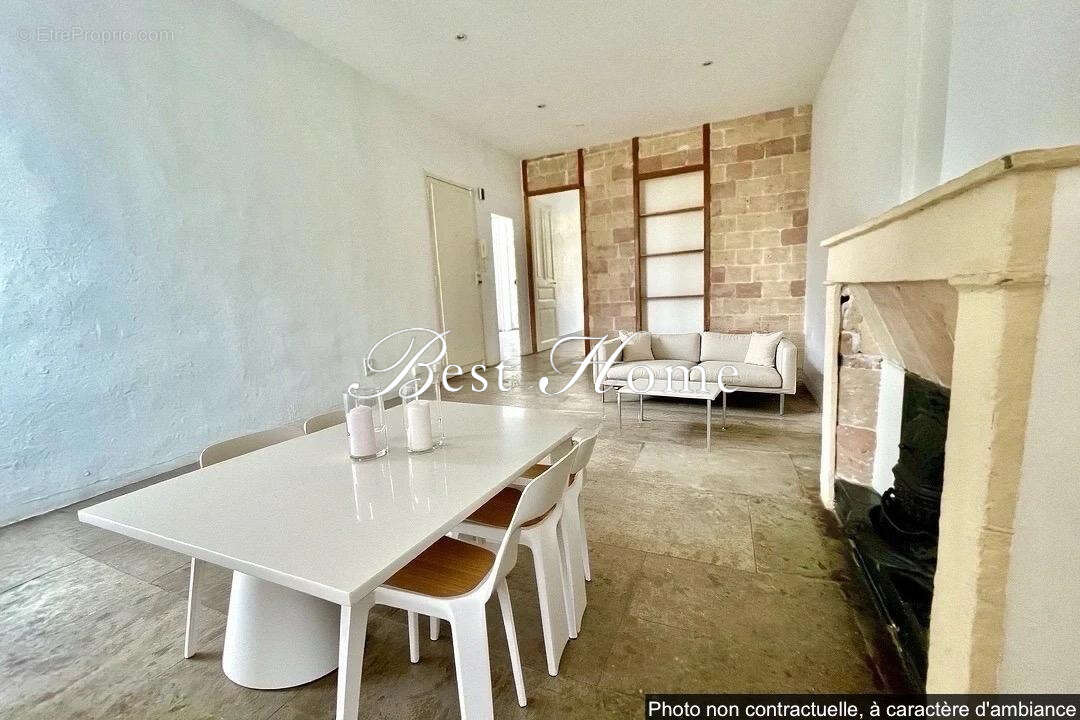 Appartement à NIMES