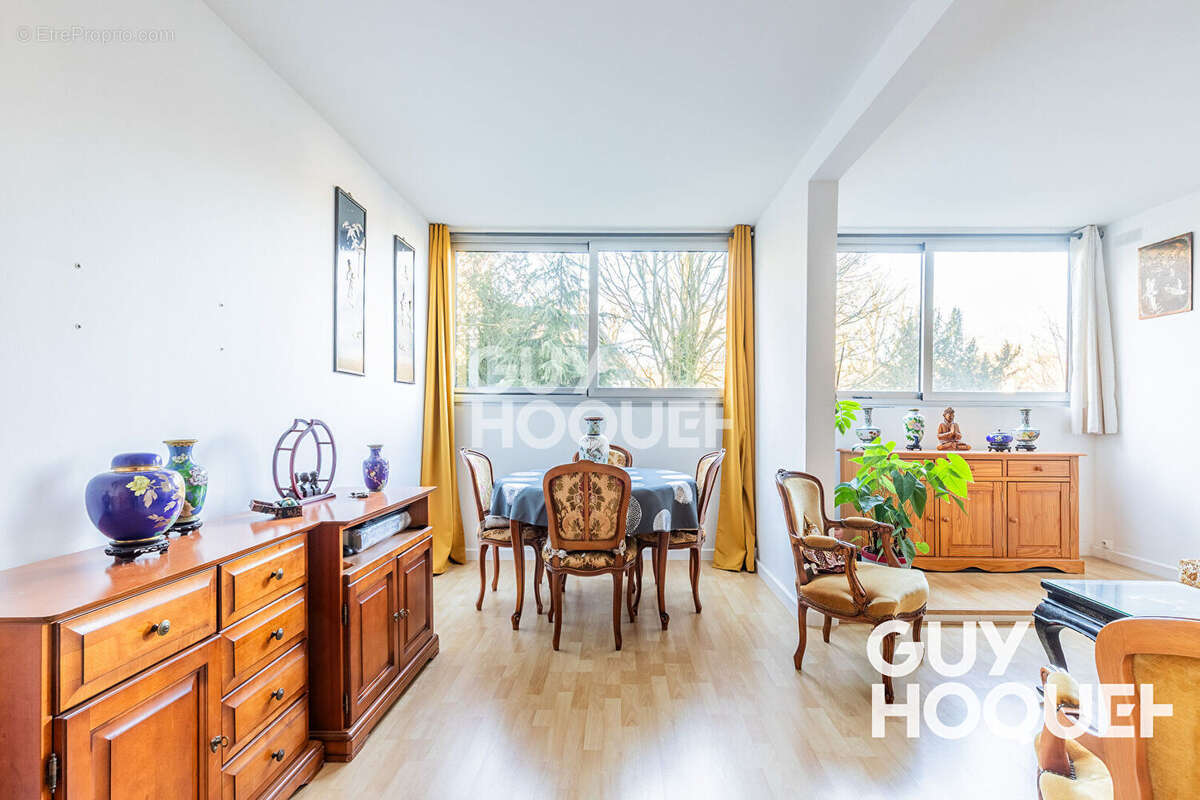 Appartement à SAVIGNY-SUR-ORGE