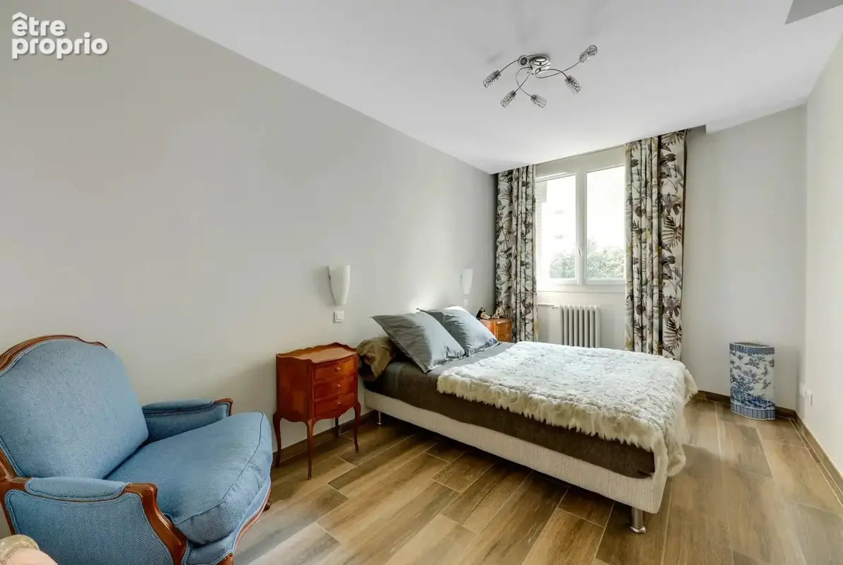 Paris 15eme emile zola: exclusivite  bel appartement de 4 pieces de  111m² + balcon - photo 11
