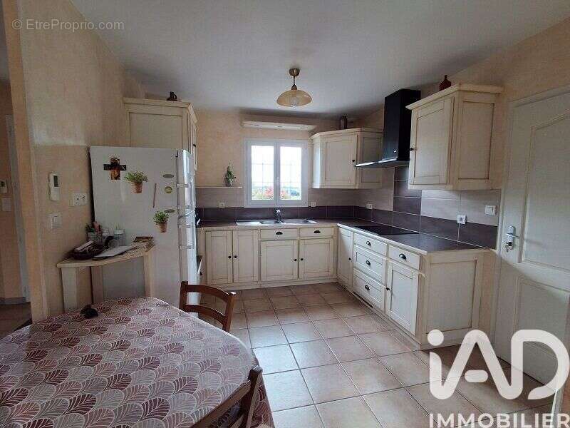 Photo 4 - Maison à SAINT-SYMPHORIEN