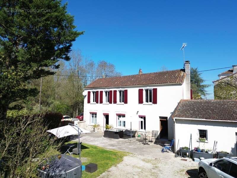 Maison à LUXE
