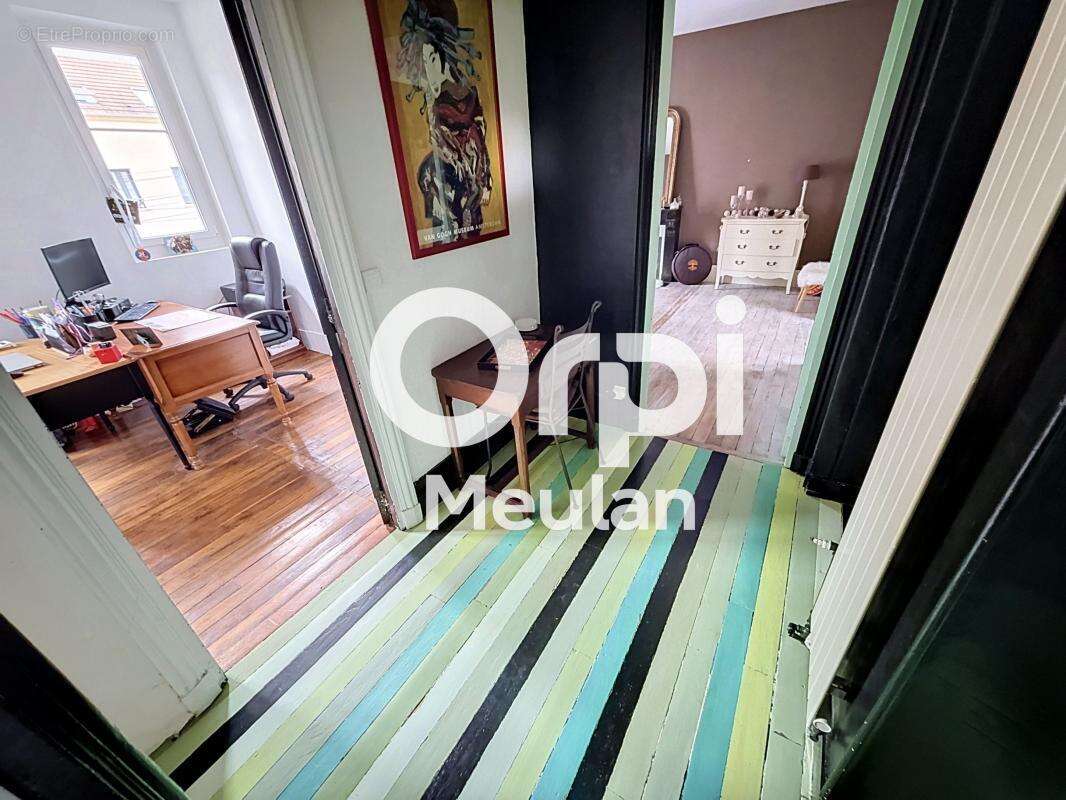 Maison à MEULAN