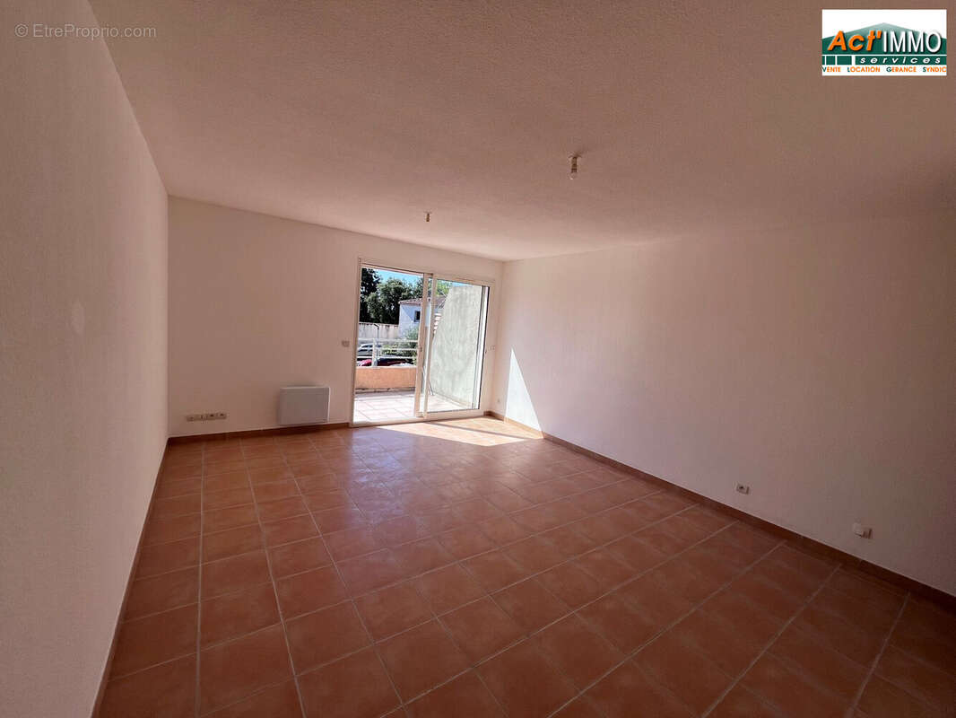 Appartement 42 m² à Port-De-Bouc  - photo 3
