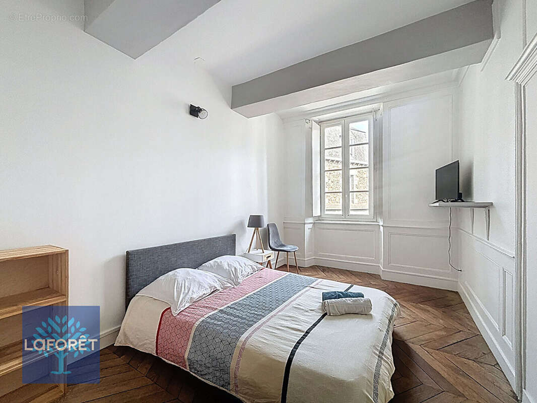 Appartement Fougeres HAUTE VILLE 7 pièce(s) 132 m2 - photo 10