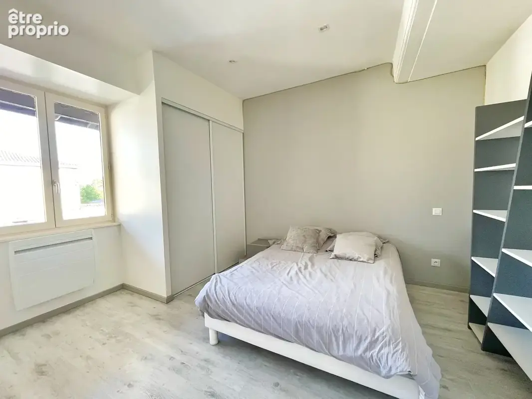 Maison de village rénovée avec 4 chambres et terrasse au cœur de Taluyers - photo 10