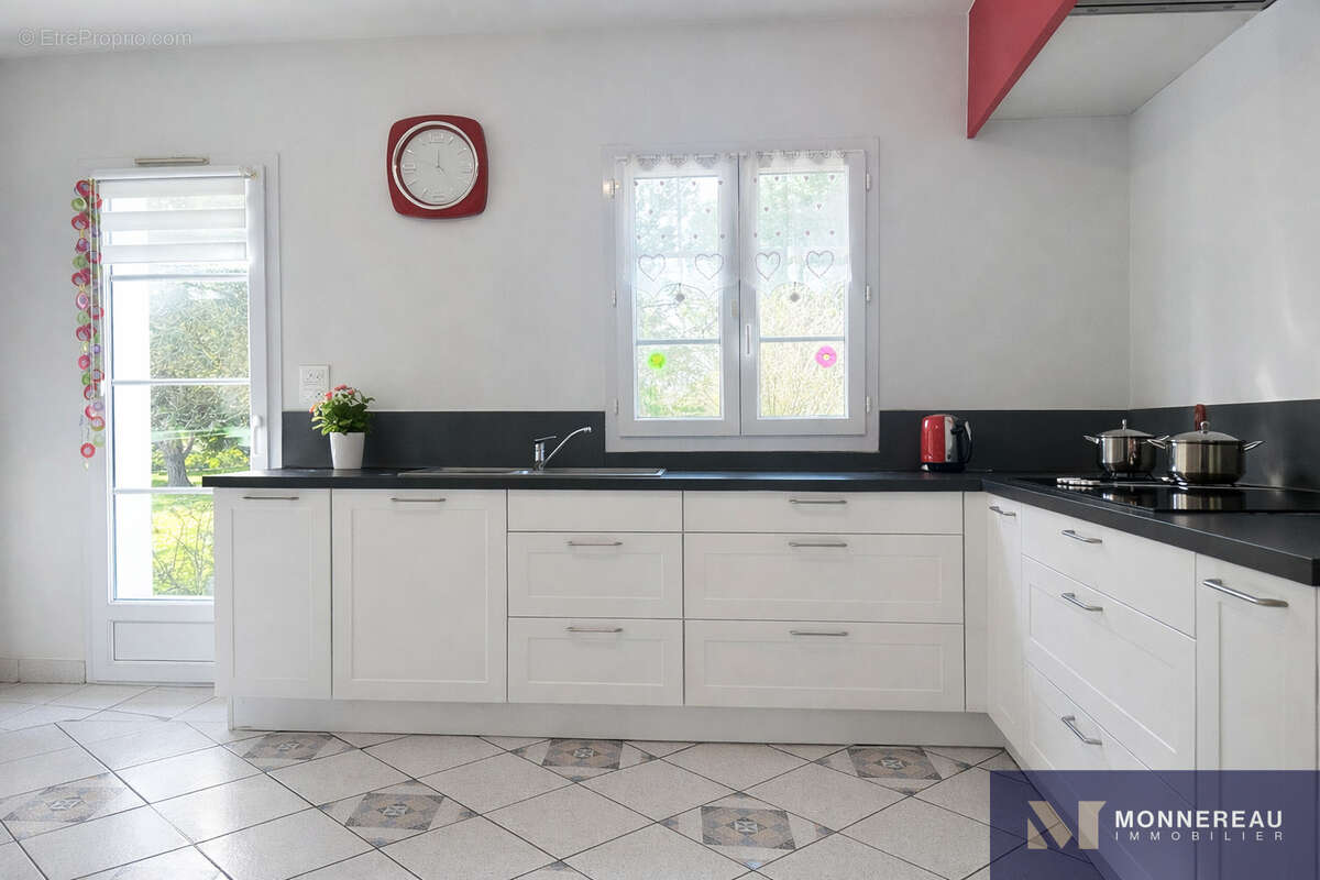 Maison à MESCHERS-SUR-GIRONDE