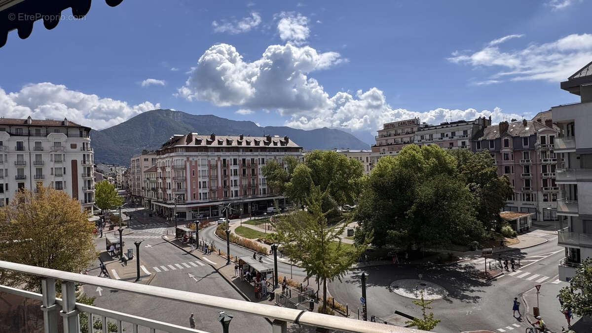 Superbe T2 en hypercentre d'Annecy - photo 8