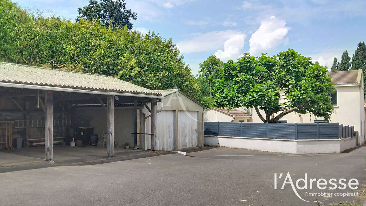 Maison familiale avec grand atelier - Idéale projet pro & perso - photo 4