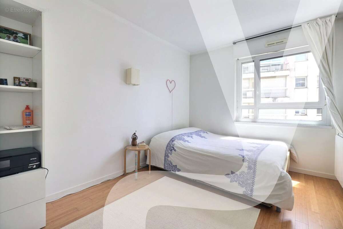Appartement à PARIS-20E