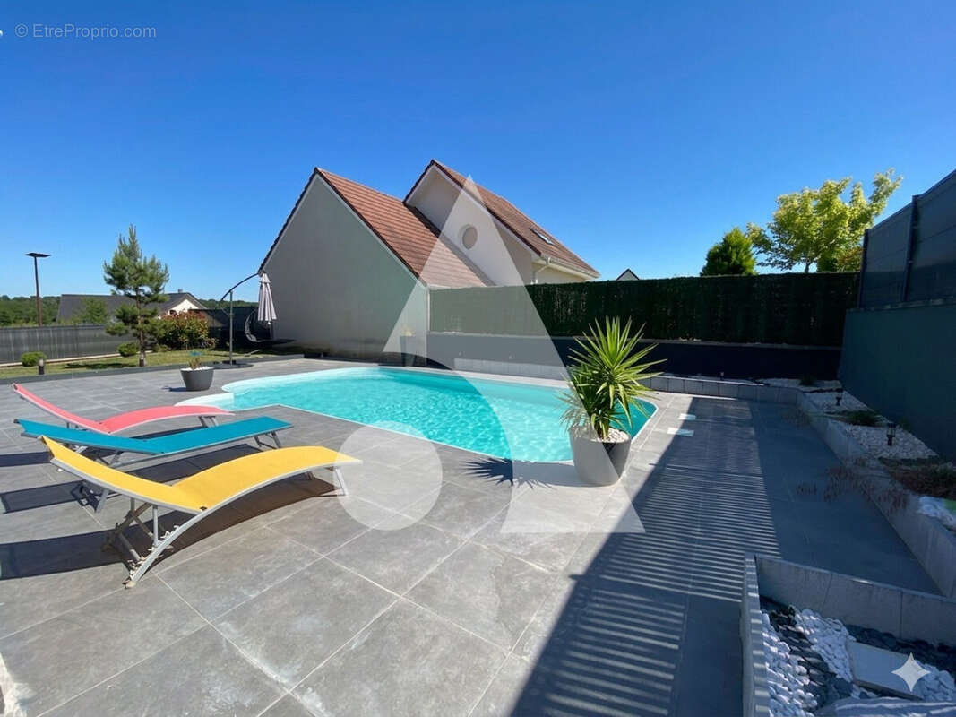 Maison à BESSONCOURT