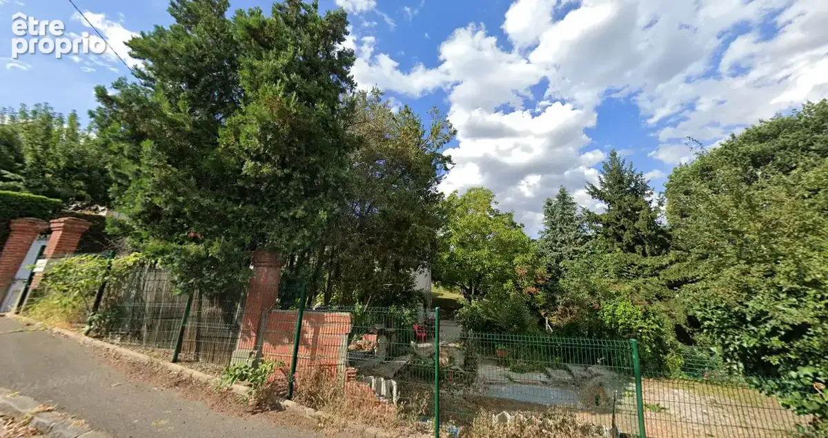 Photo Terrain à Palaiseau au prix de 267 750€