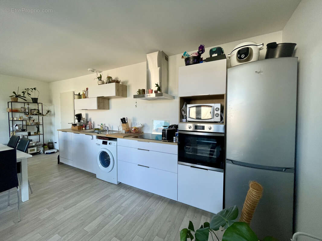 Appartement à LES SORINIERES