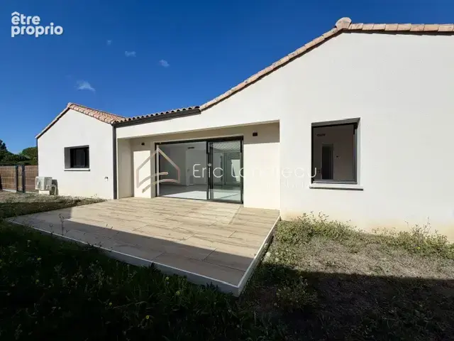 Photo Maison à Saint-Hilaire-La-Foret au prix de 310 000€